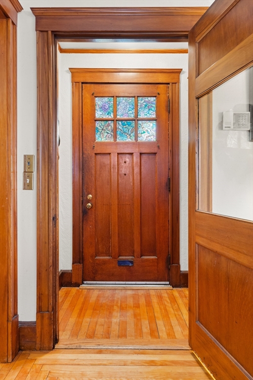 81 Hamilton Ave