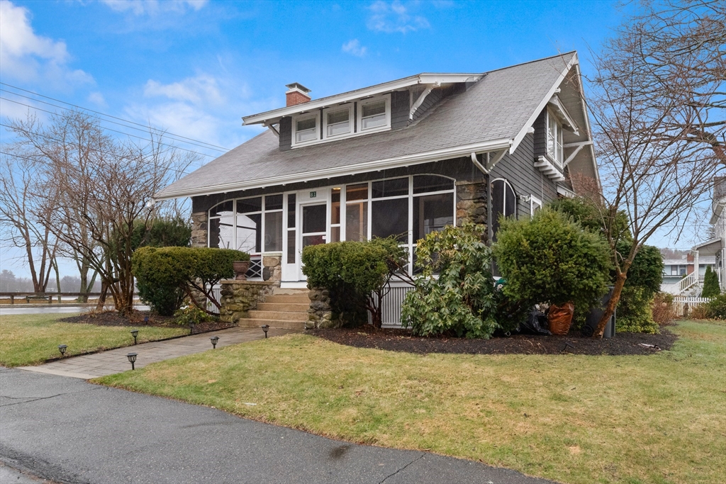 81 Hamilton Ave