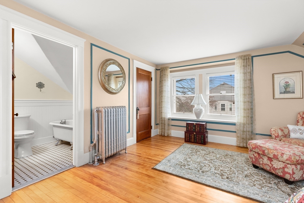 81 Hamilton Ave