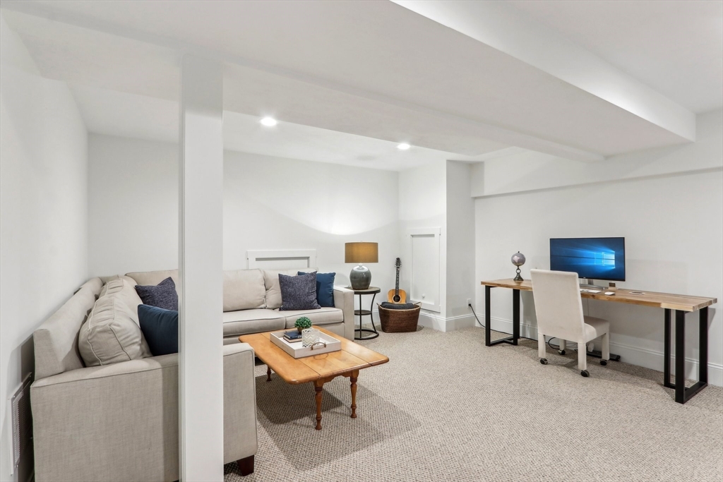 4 Duffy Drive