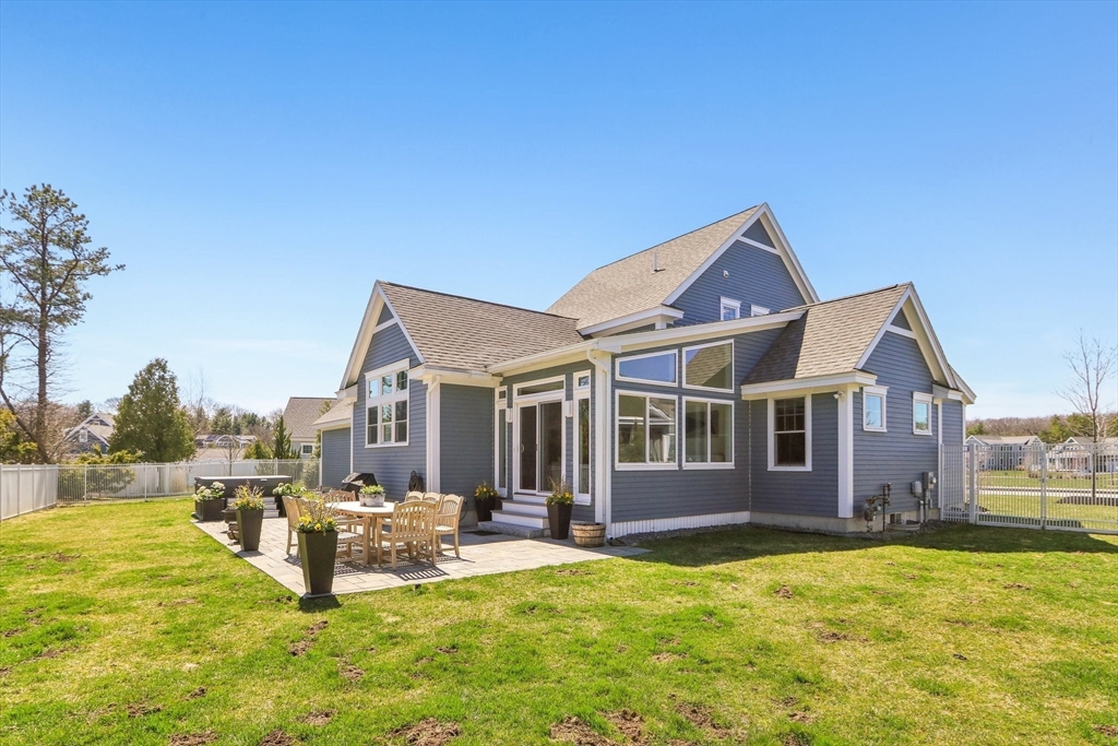 4 Duffy Drive