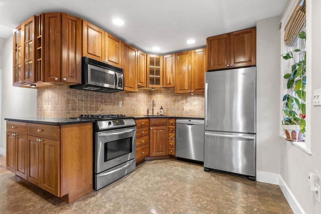 34 Pleasant St # 1