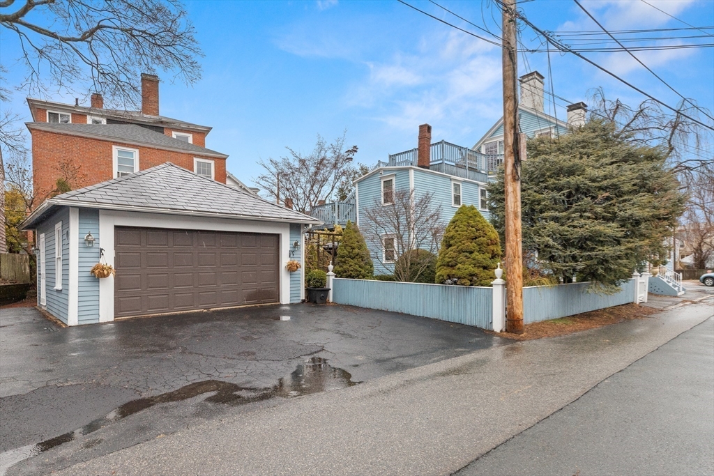 34 Pleasant St # 1