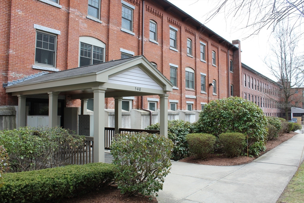 540 Main Street # 205