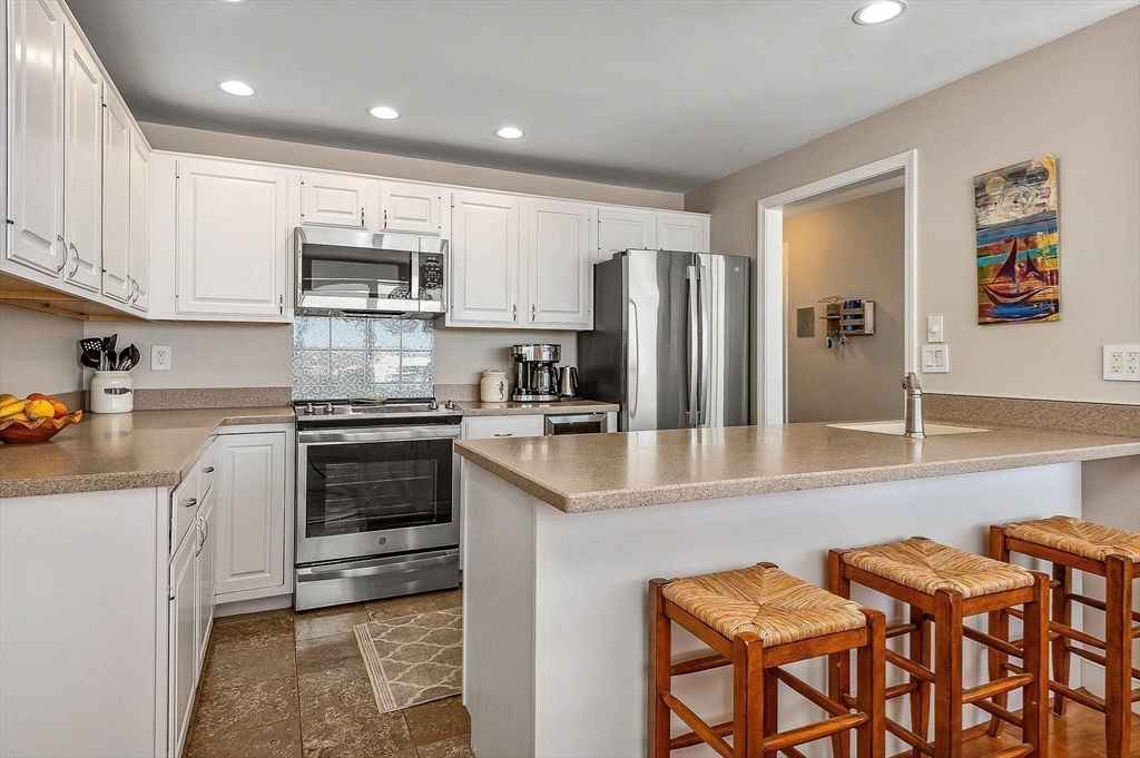 58 Merrimac Street # 2 Unit: 2-2