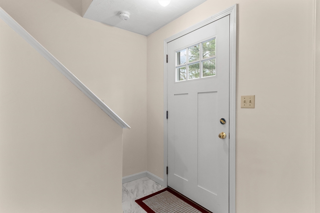 29 Beacon St