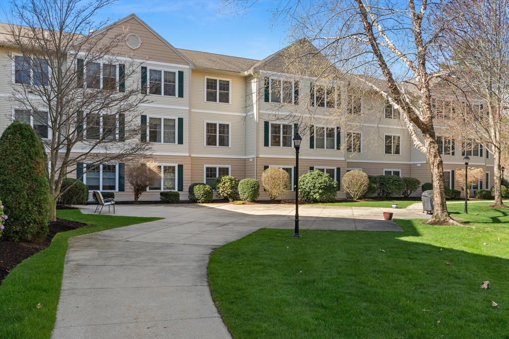 135 Beach Rd # B204