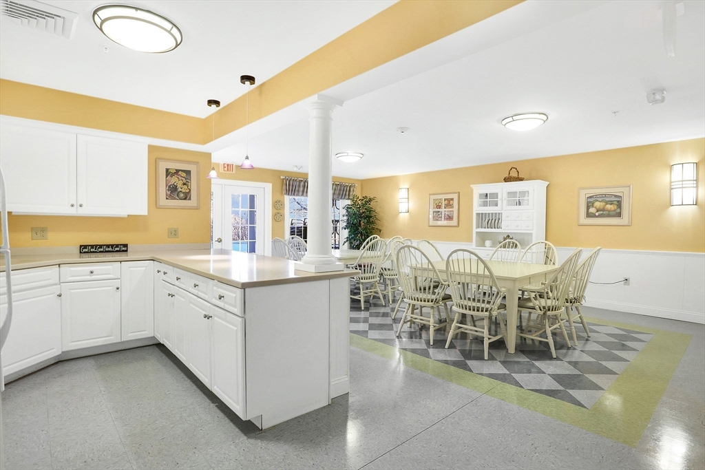 135 Beach Rd # B204