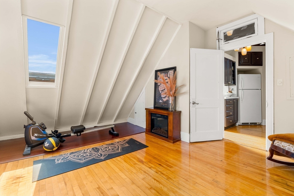 405 Main Street # 5