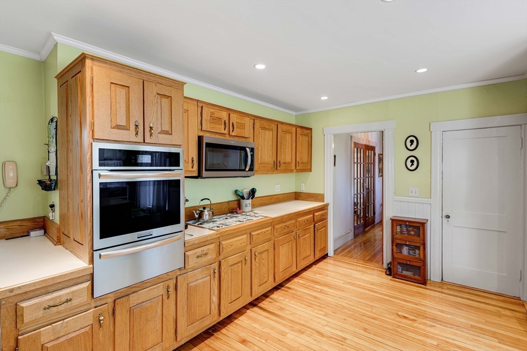 5 Bricher St