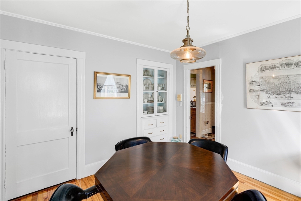 5 Bricher St