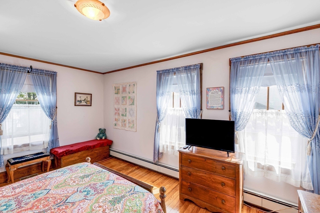 5 Bricher St