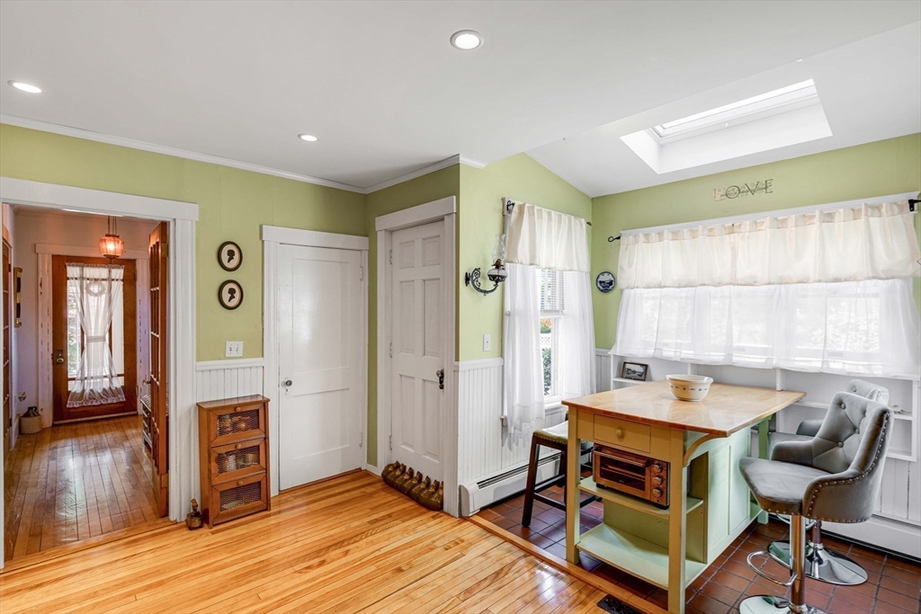 5 Bricher St