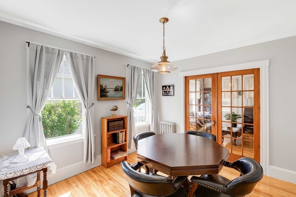 5 Bricher St