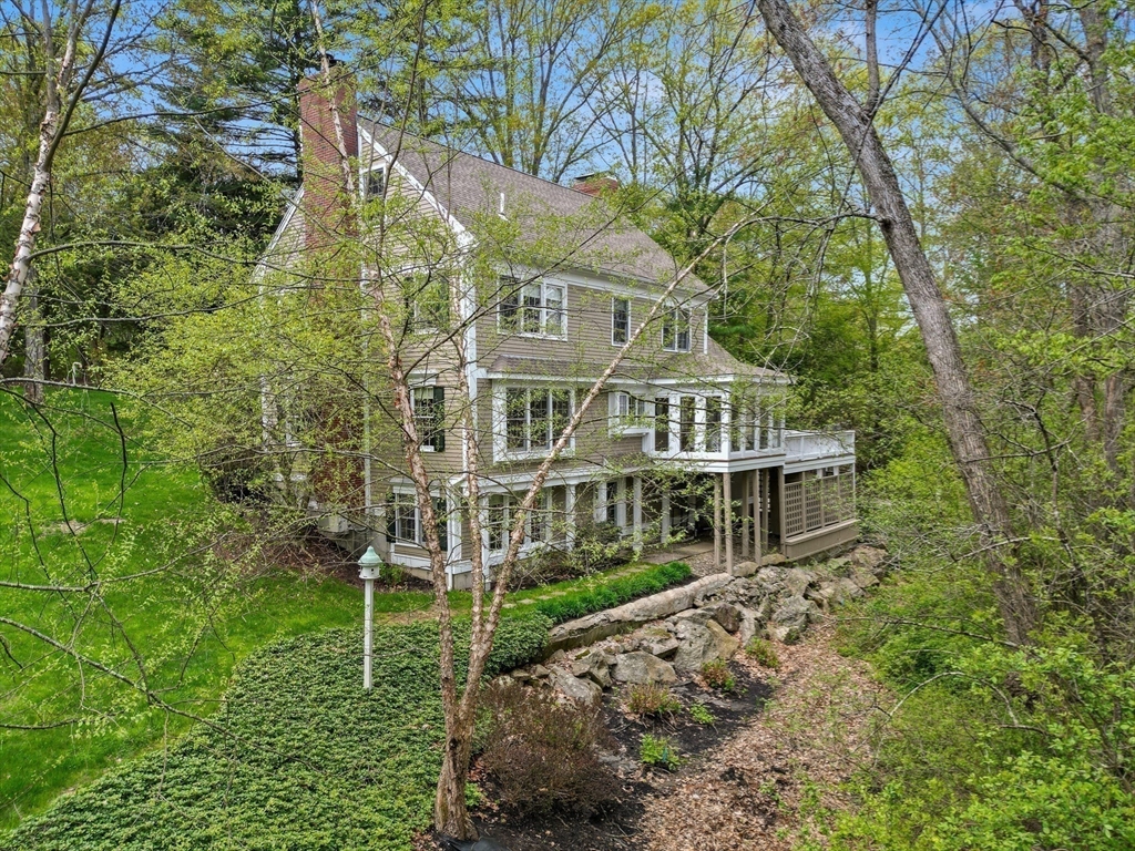 151 River Rd
