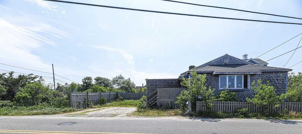 137 Old Point Road