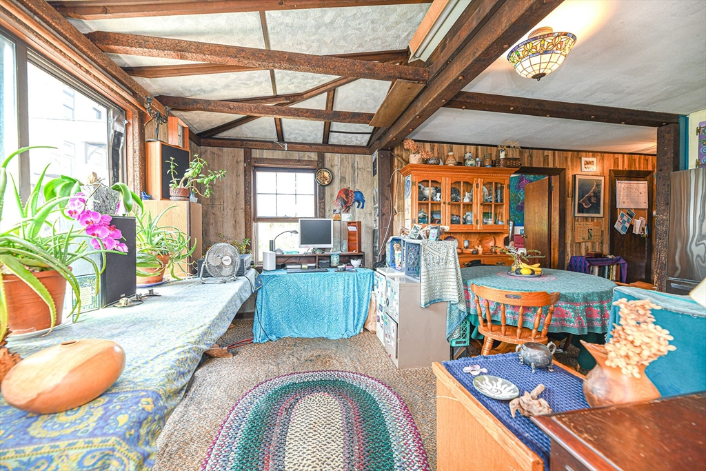 137 Old Point Road