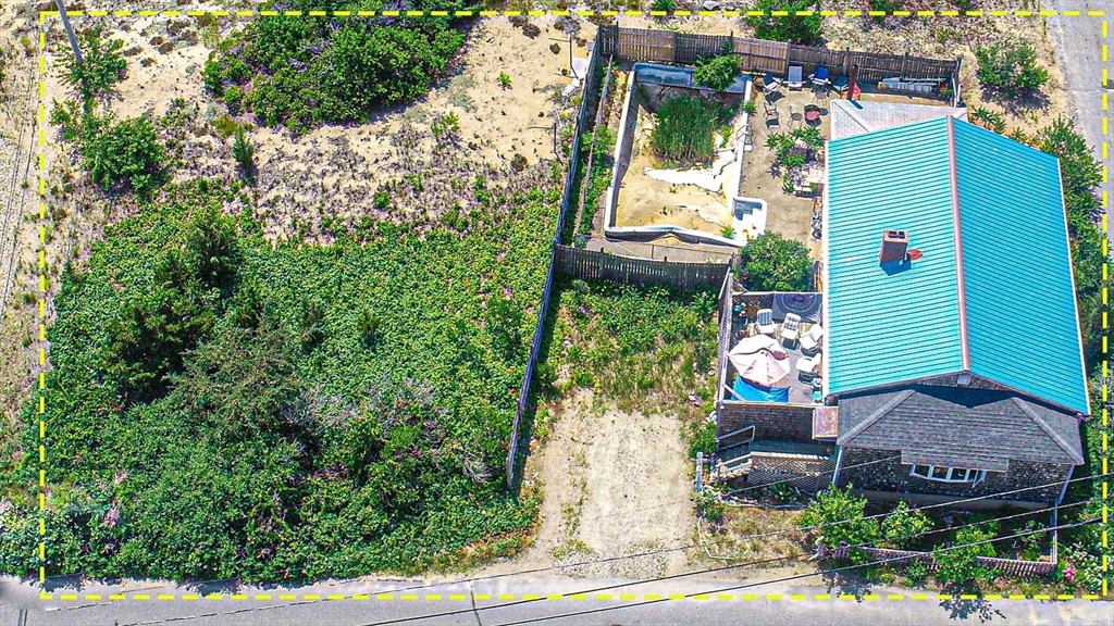 137 Old Point Road