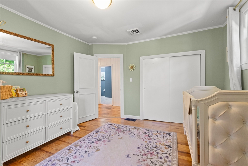 82 Maple St