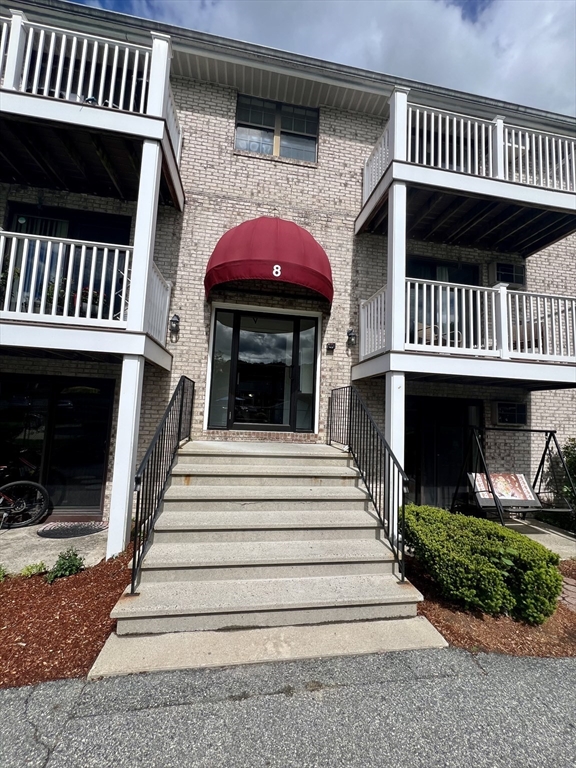 8 Kenmar Drive # 3 Unit: 66 Level 3
