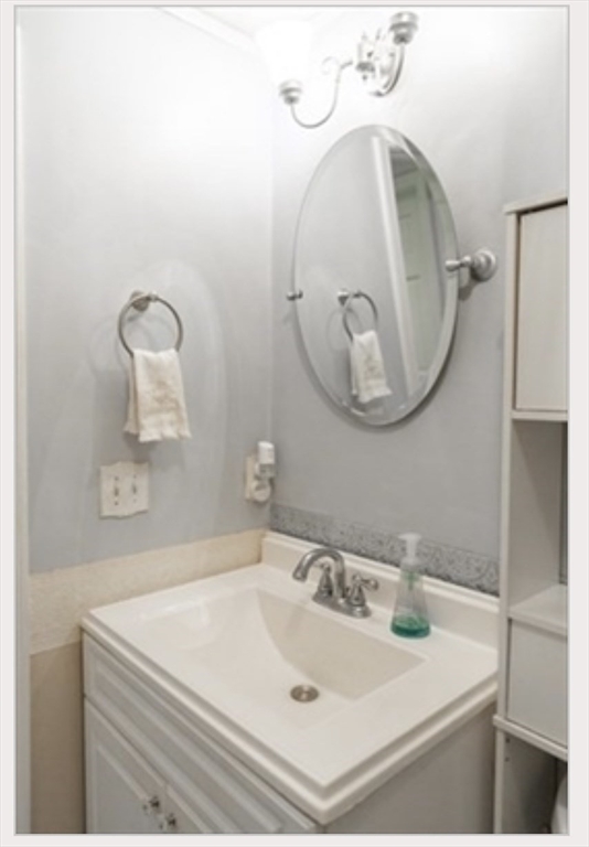 8 Kenmar Drive # 3 Unit: 66 Level 3