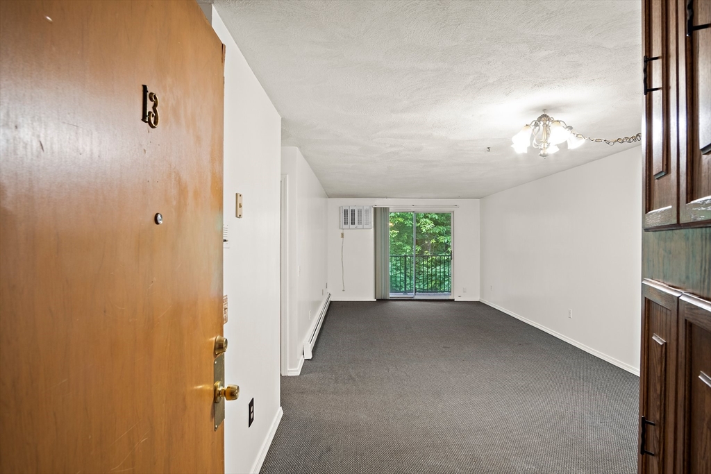 11 Kenmar Dr # 13