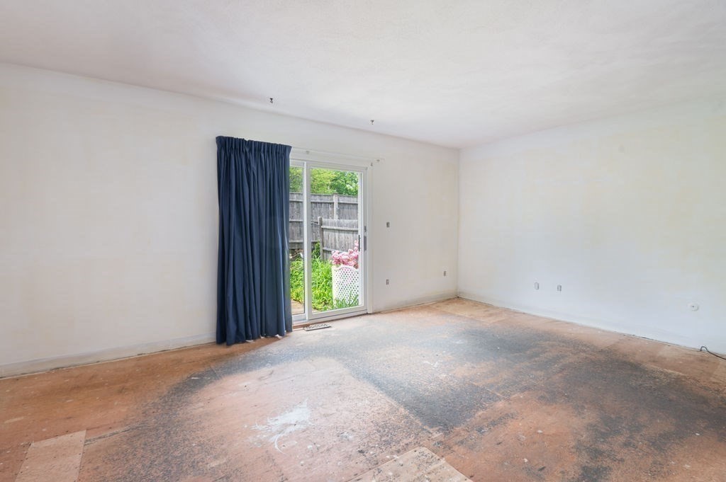 1 Charles St Unit: W