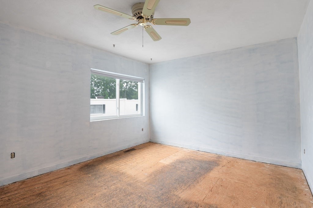 1 Charles St Unit: W