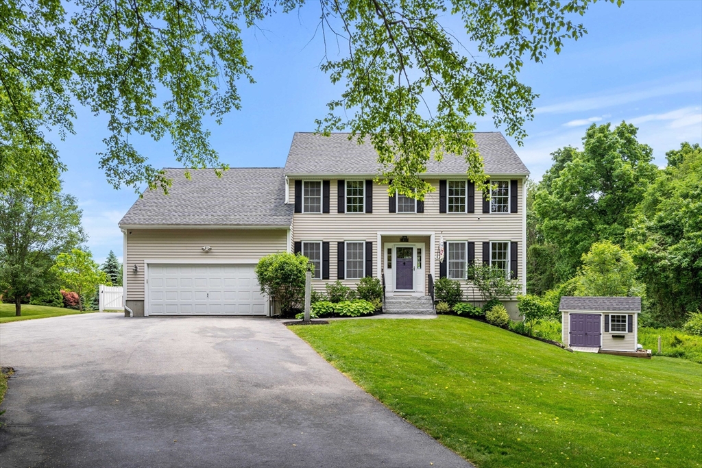 67 Hillside Street