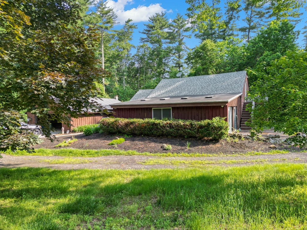 2 & 4 Tenney Ct