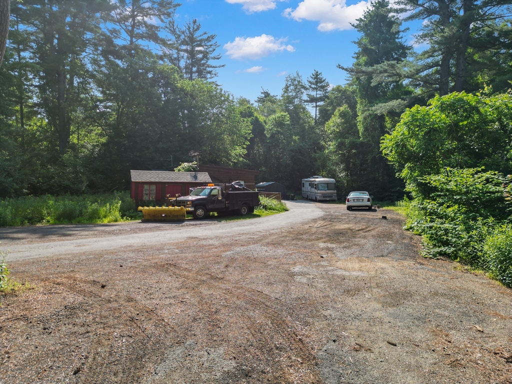 2 & 4 Tenney Ct