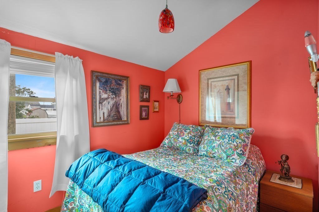 1 Carter Avenue