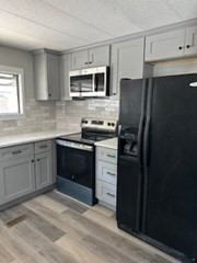 100 Phelps St # 7