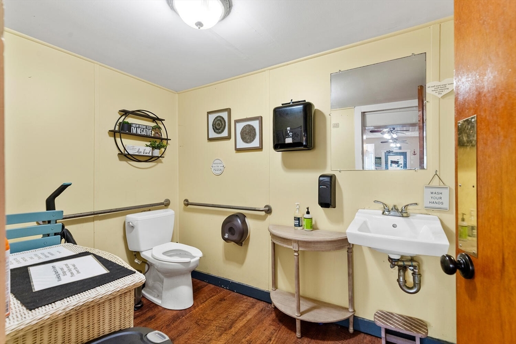 27 Washington Street # 27