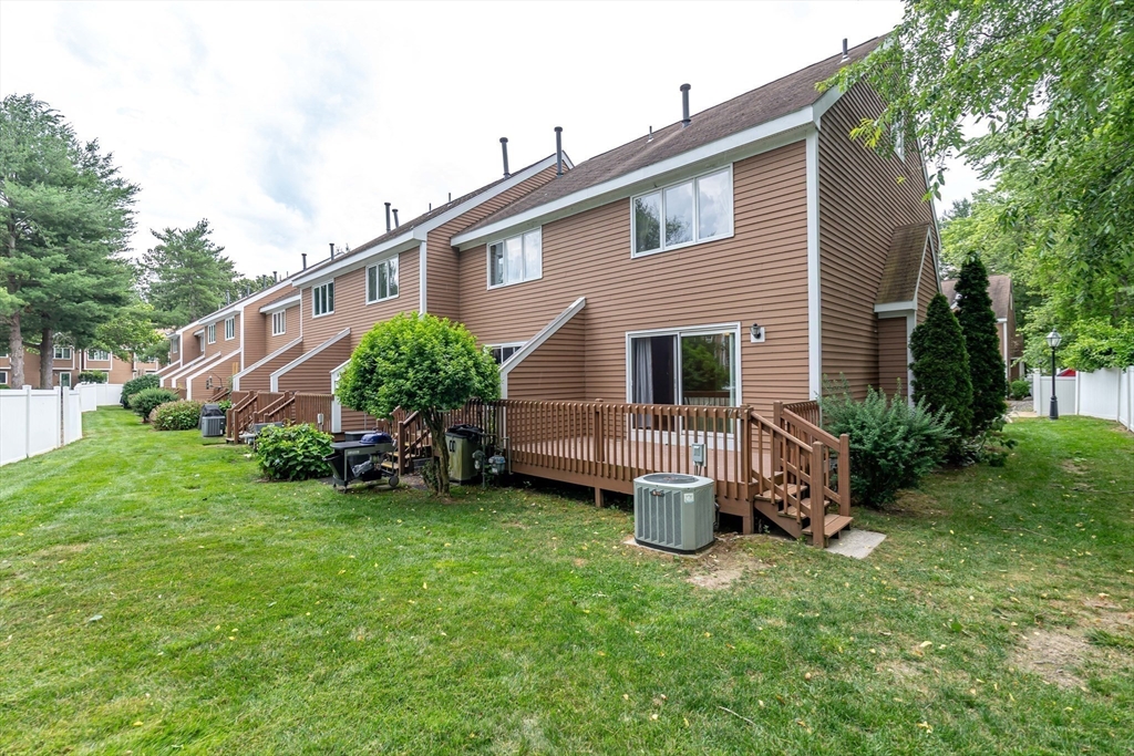 74 Steeplechase Ct # 74