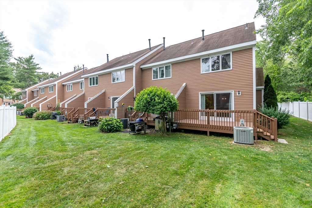 74 Steeplechase Ct # 74