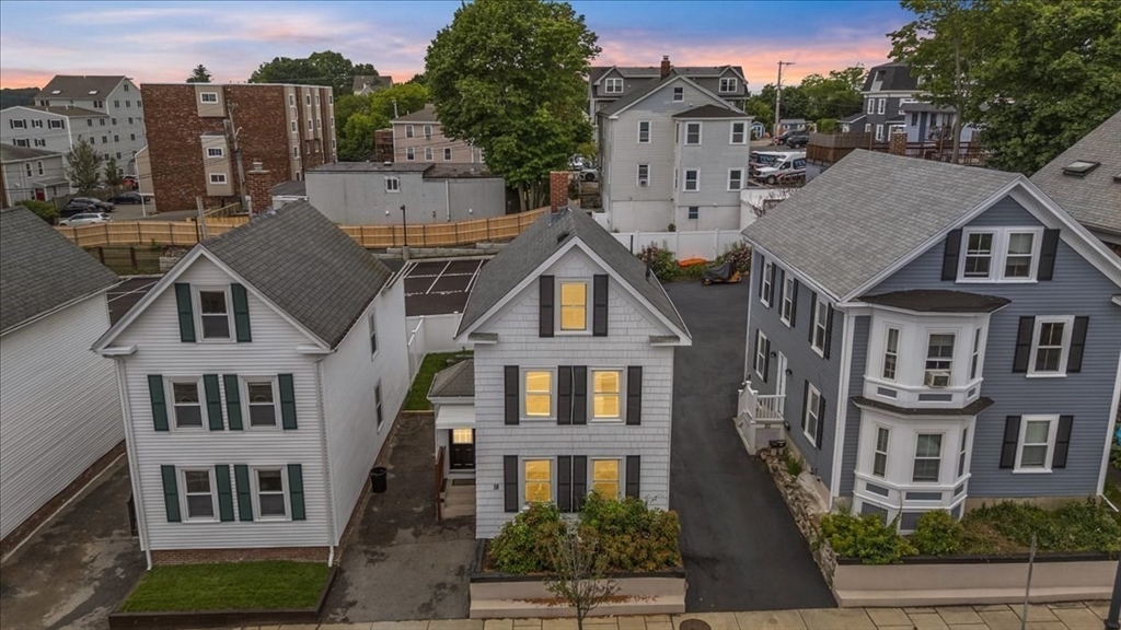 18 Rantoul St