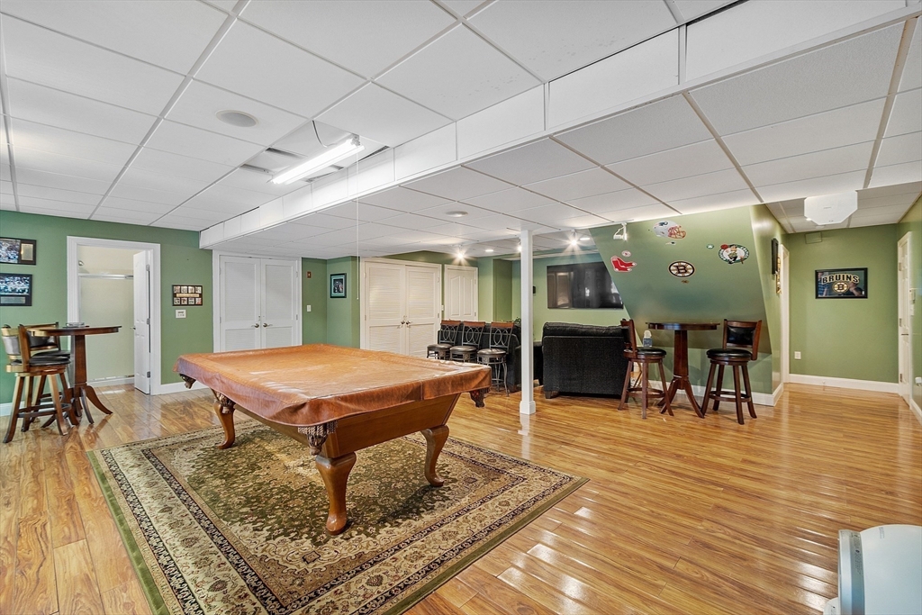 73 W Shore Road
