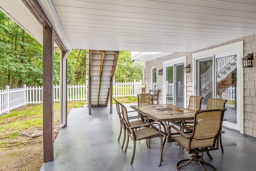 73 W Shore Road