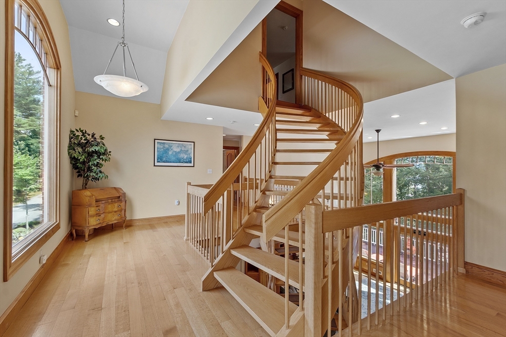 73 W Shore Road