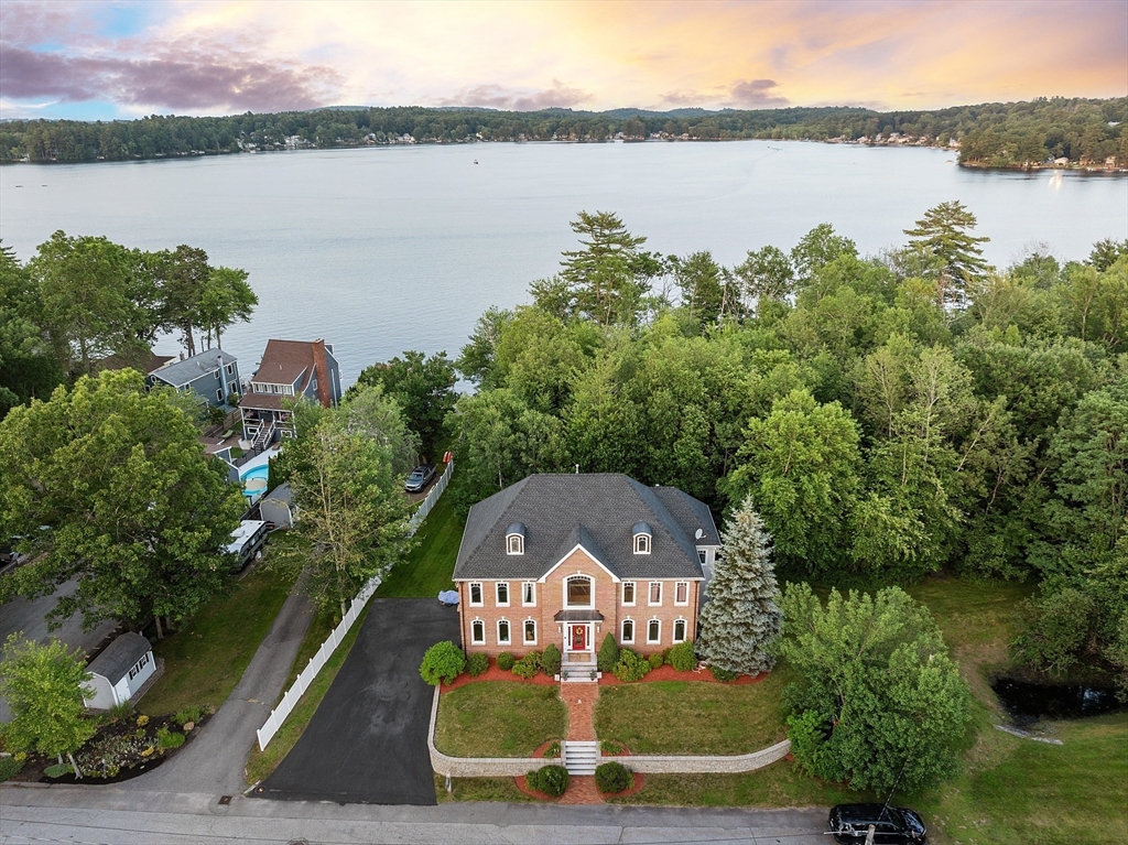 73 W Shore Road