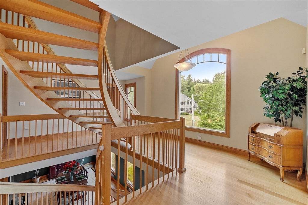 73 W Shore Road