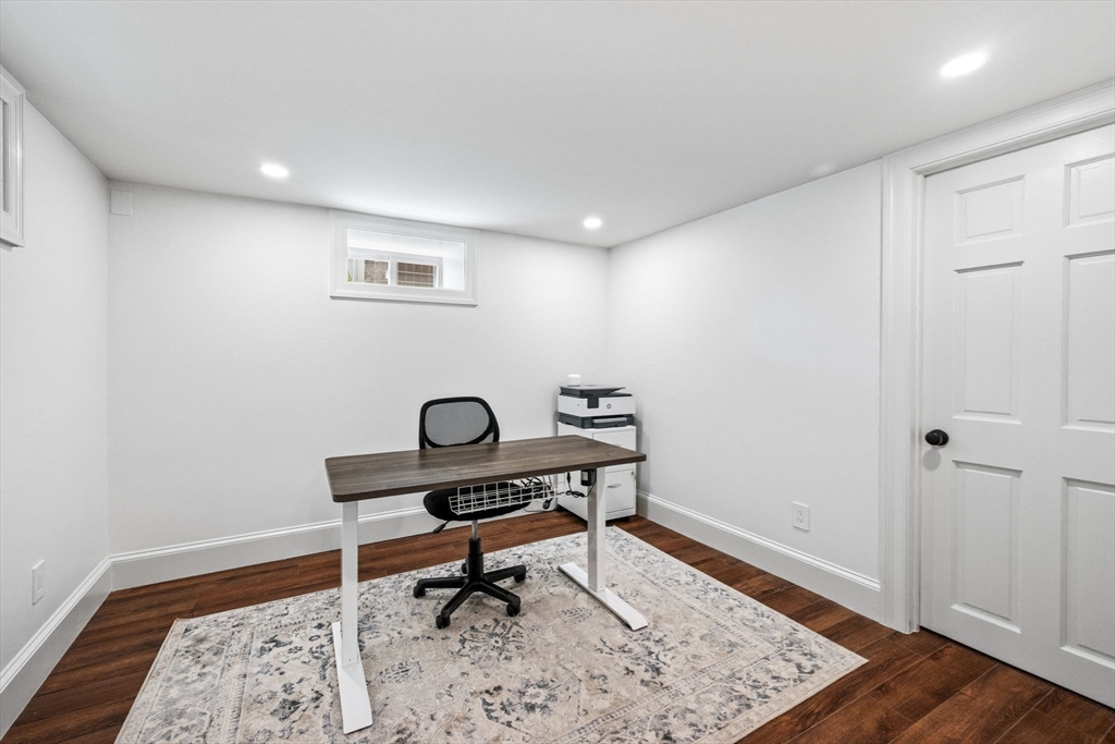 9 Sevinor Road