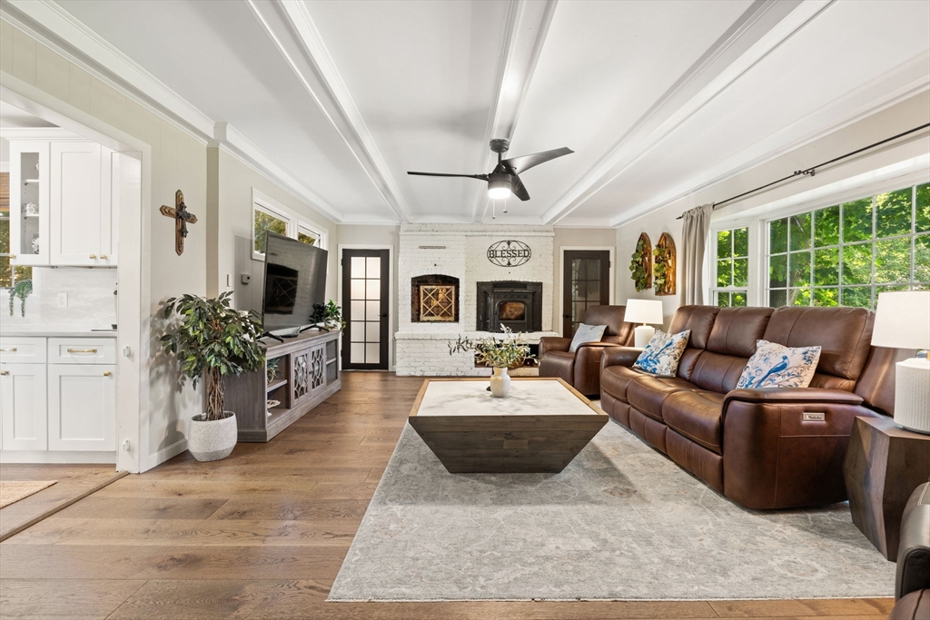 351 Lowell St