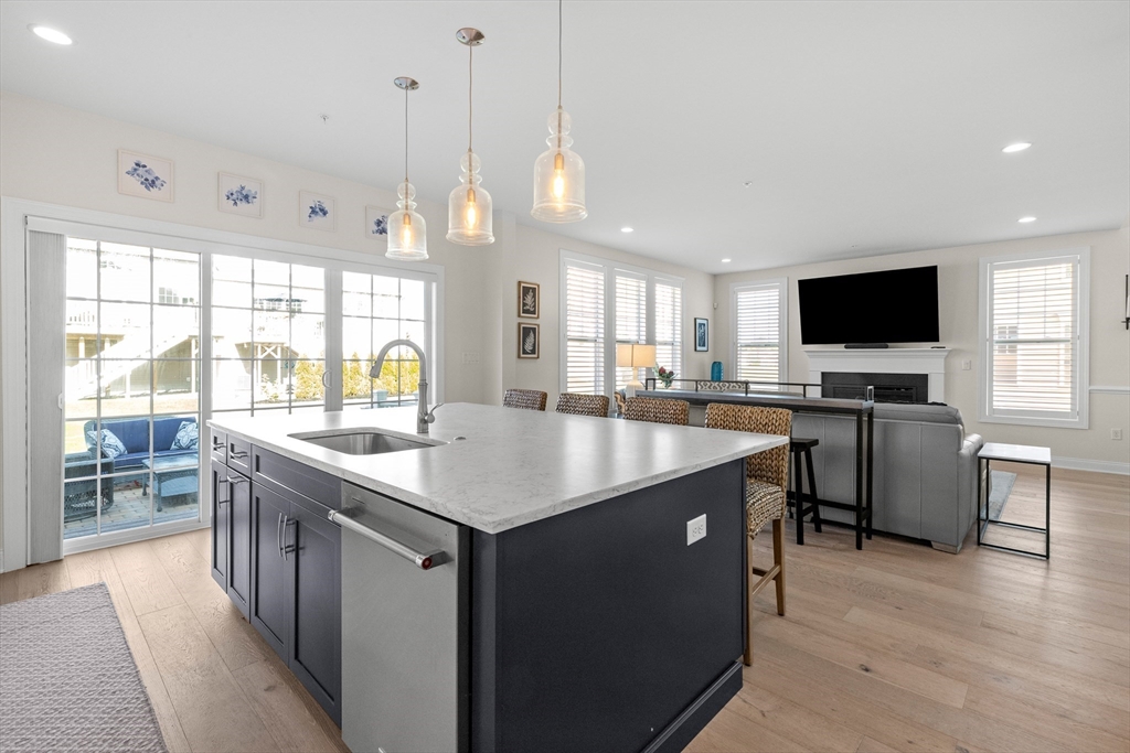 70 Phoebe St # 86