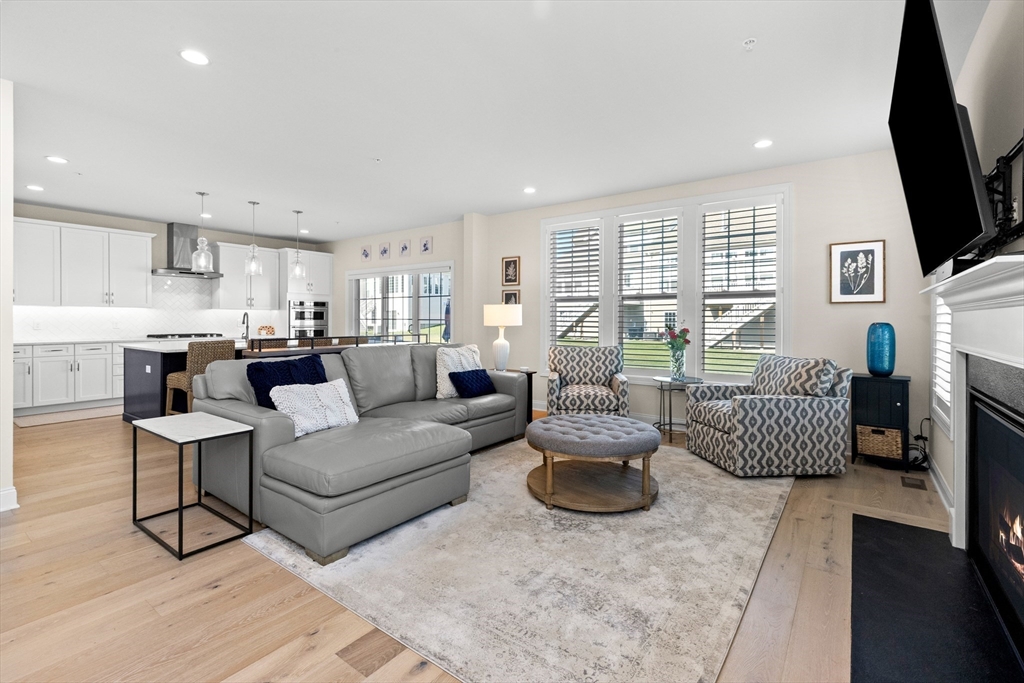 70 Phoebe St # 86