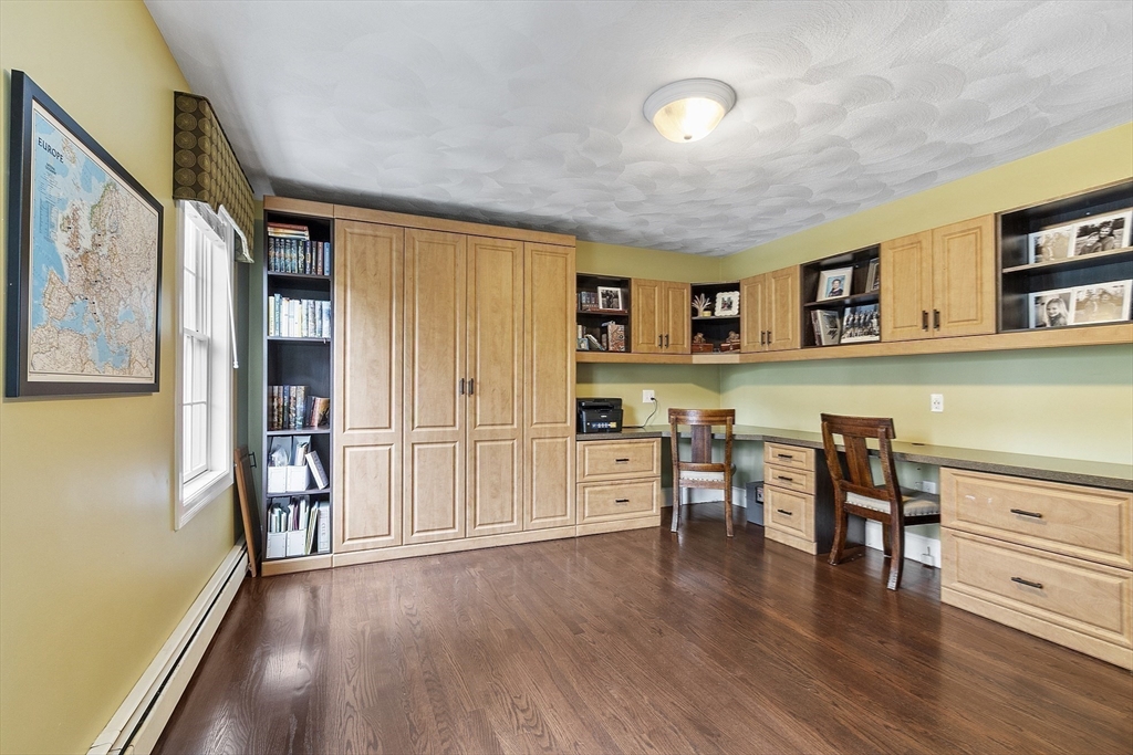 2 Hemlock Lane