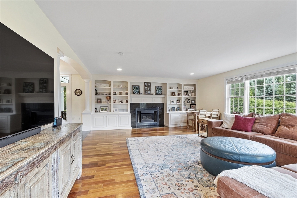 2 Hemlock Lane