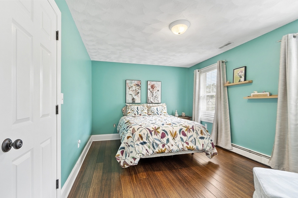 2 Hemlock Lane