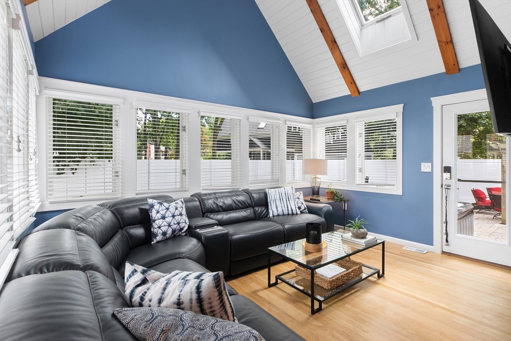 43 Ferry Rd